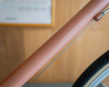 画像をギャラリービューアに読み込む, TOKYOBIKIE BISOU ベージュレッド M(△)