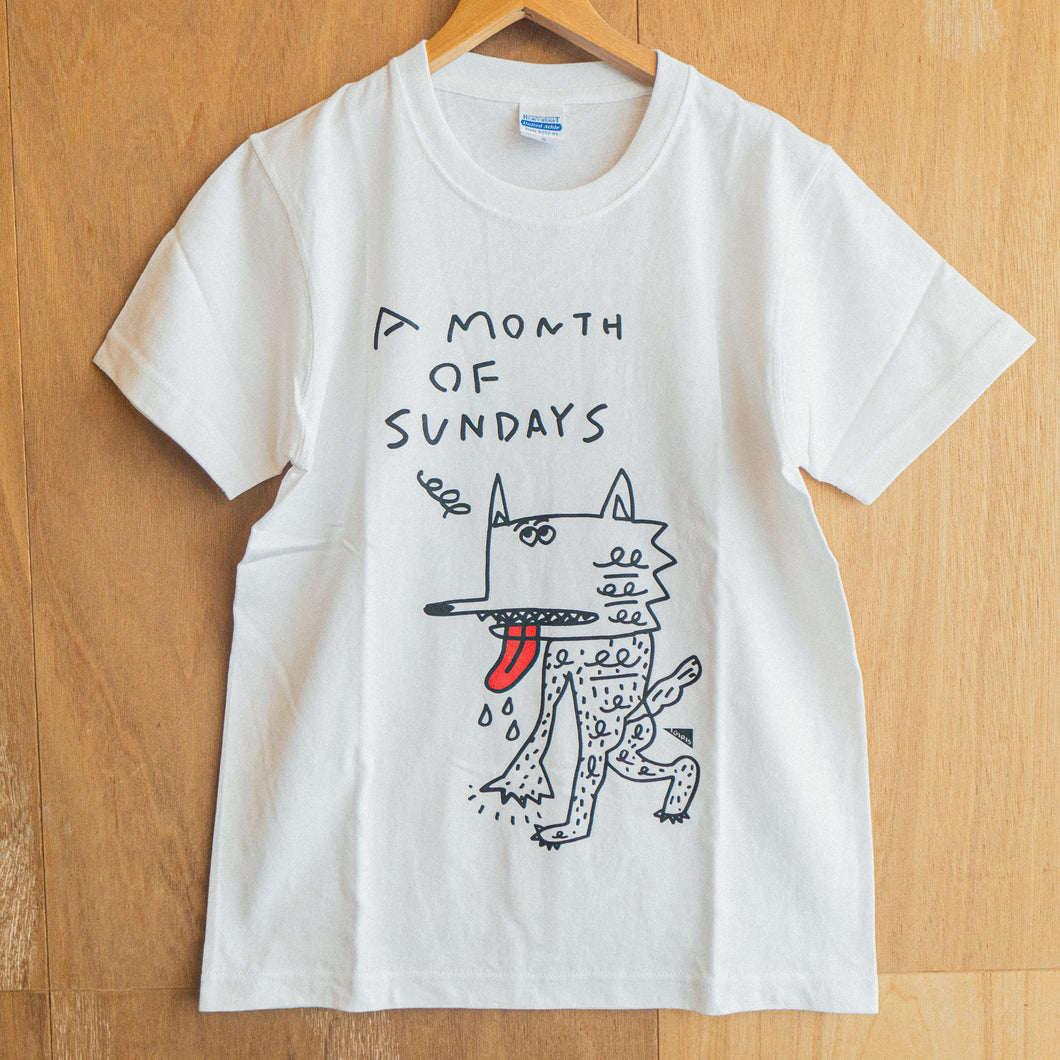 A MONTH OF SUNDAYS Tシャツ